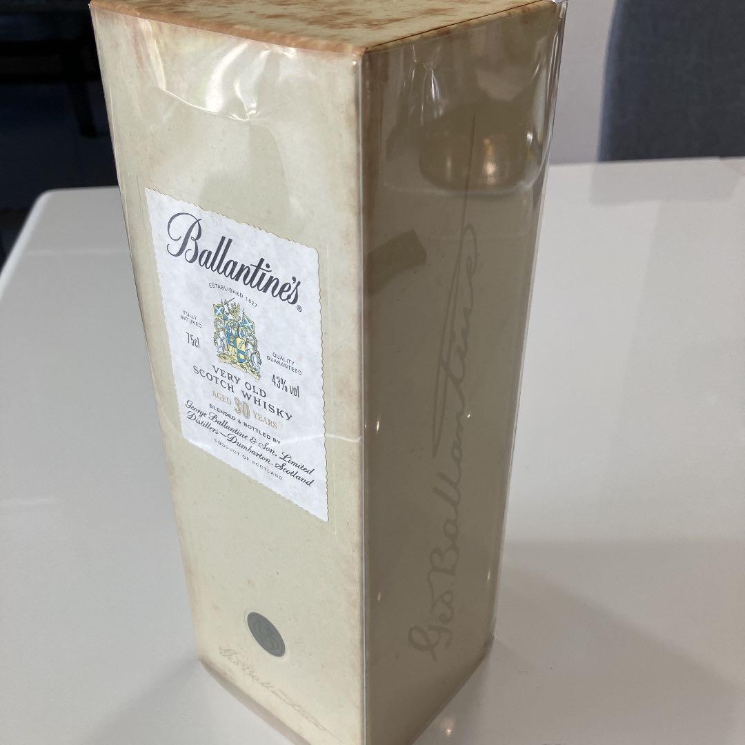 Ballantinesバランタイン　ウイスキー　30年