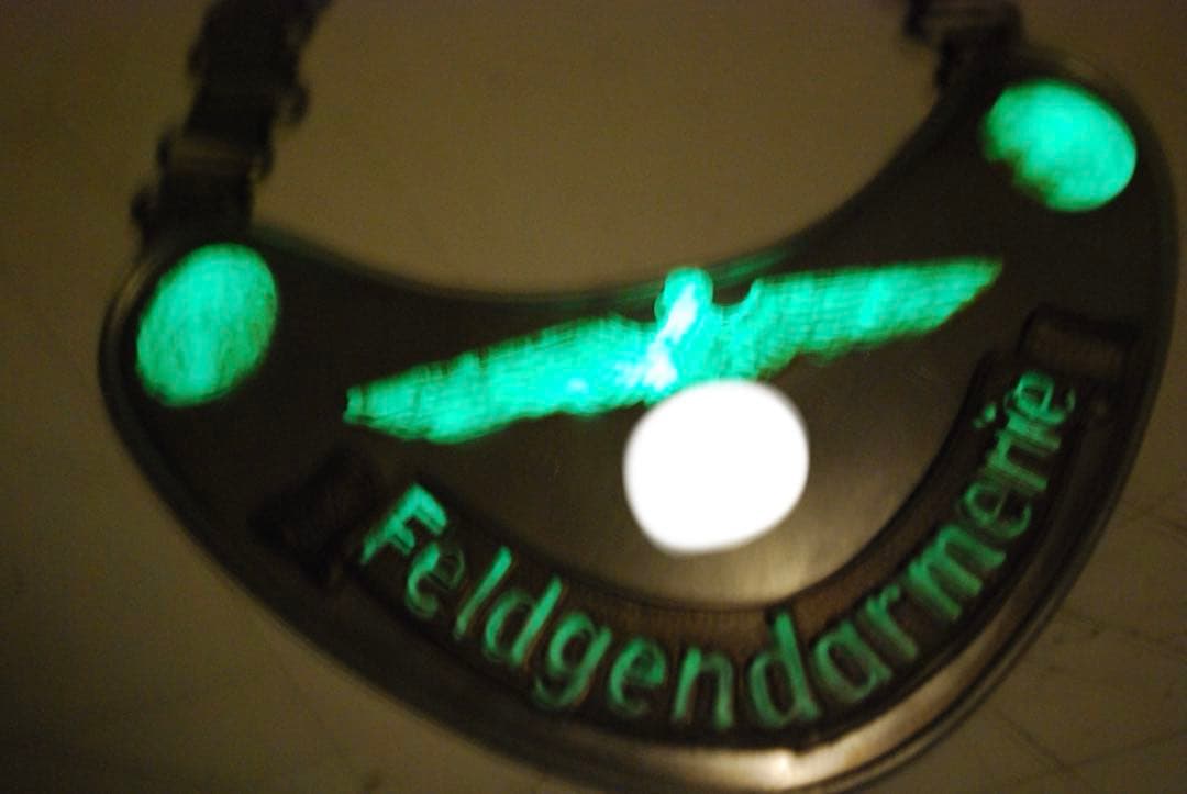 野戦憲兵　ゴルゲット　実物？　真贋不明