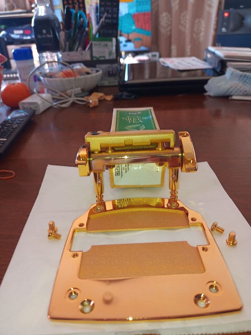 ヤマハTBJ BJ PRO トレモロユニット、パネル、取り付けネジ4本