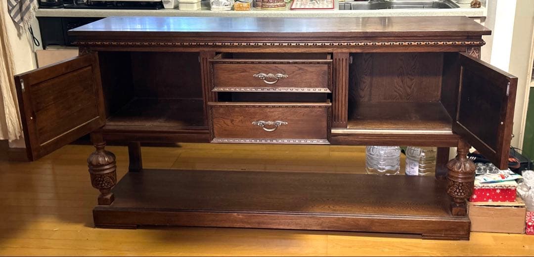 クラシック　木製　キャビネット　アンティーク