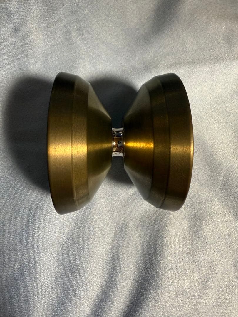 ウラクサス　ブロンズ　ヨーヨー　ジャパンテクノロジー