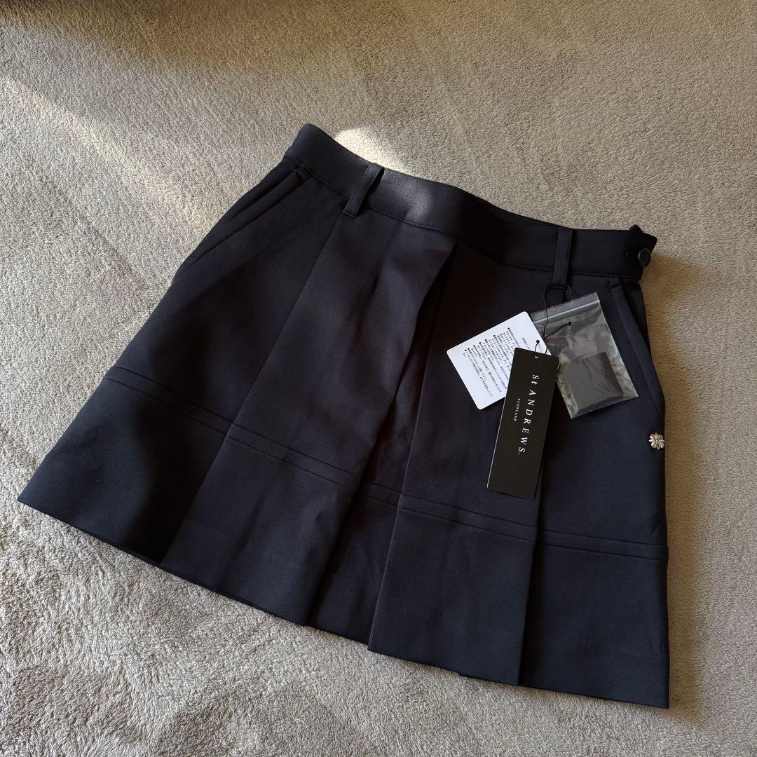 最終価格【セントアンドリュース】新品未使用ブラックフレアスカート