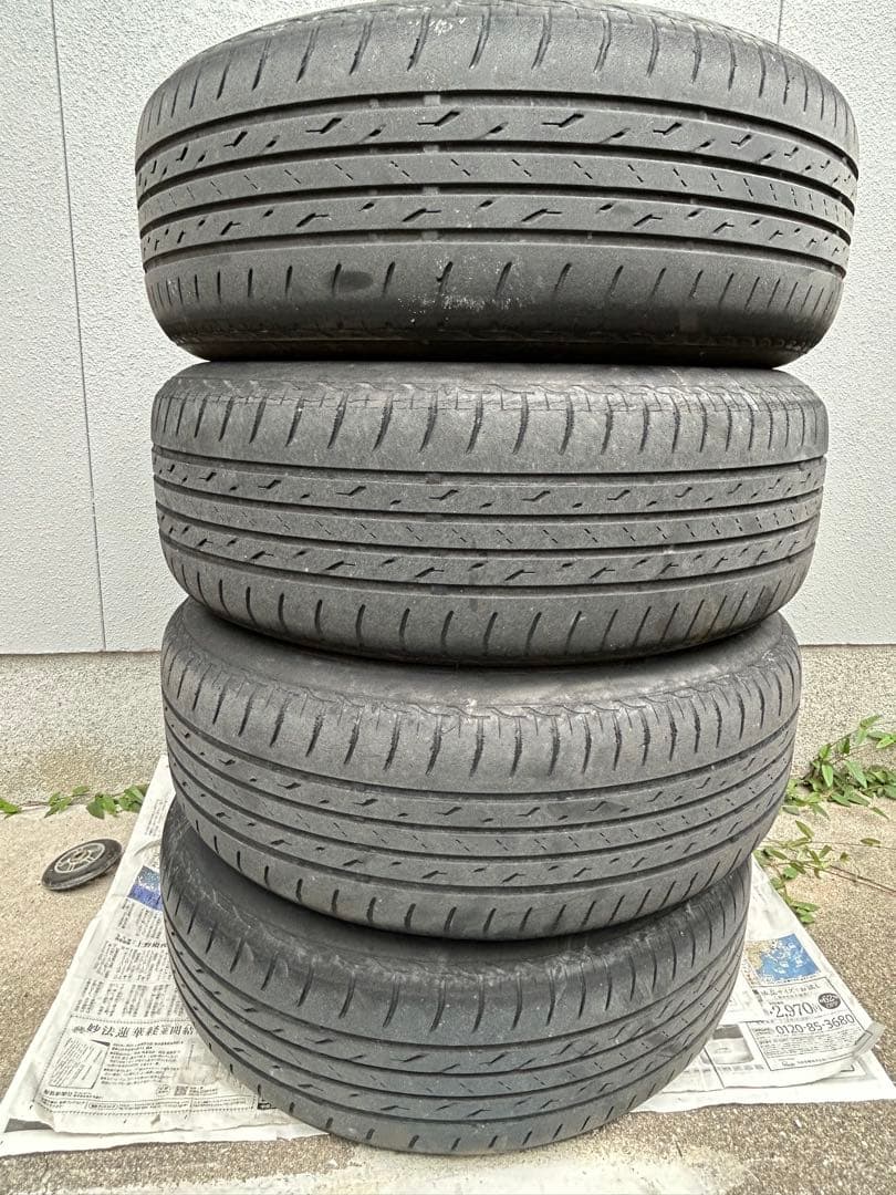 50プリウス純正タイヤ　15インチ　トヨタ　プリウス