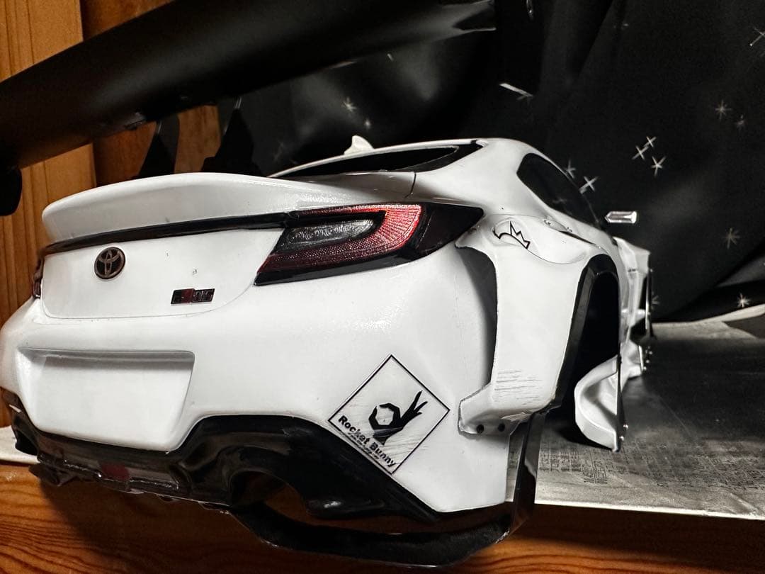 ラジコンボディー　GR86