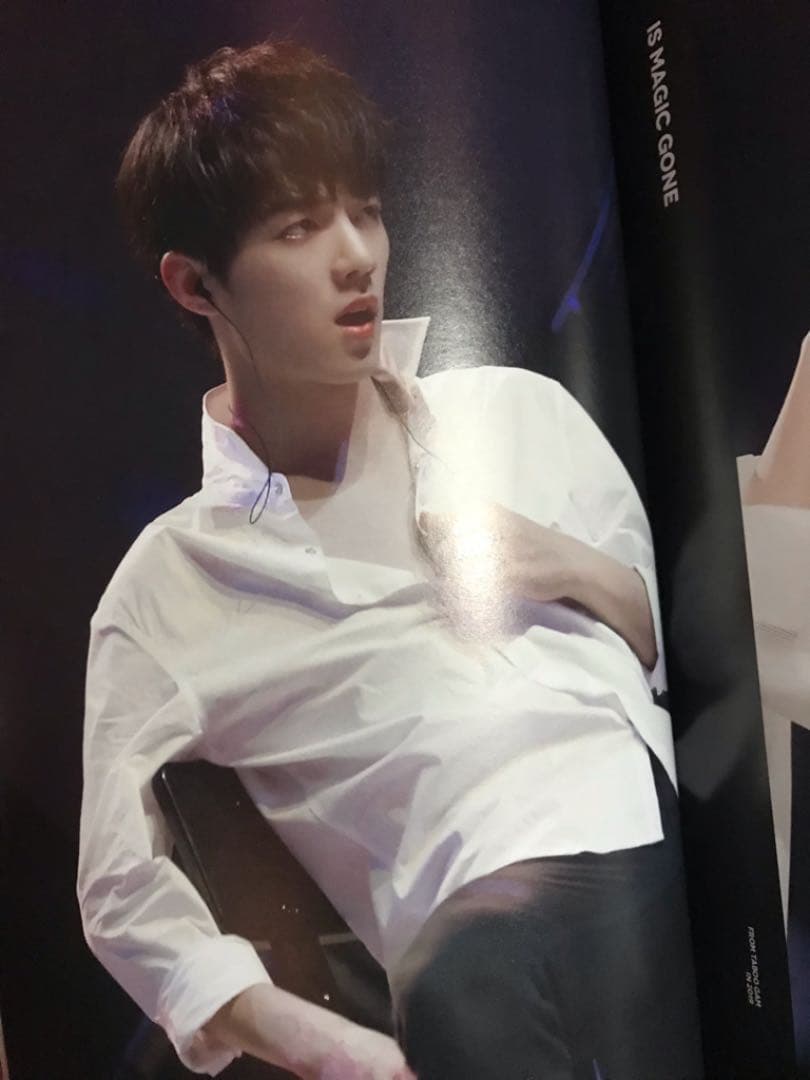 128激レア完売陳情令 主演 肖戦王一博bjyx博君一肖PB写真集