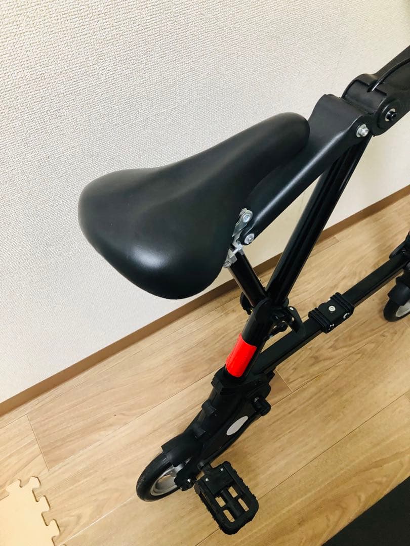折りたたみ自転車　軽量　8インチ