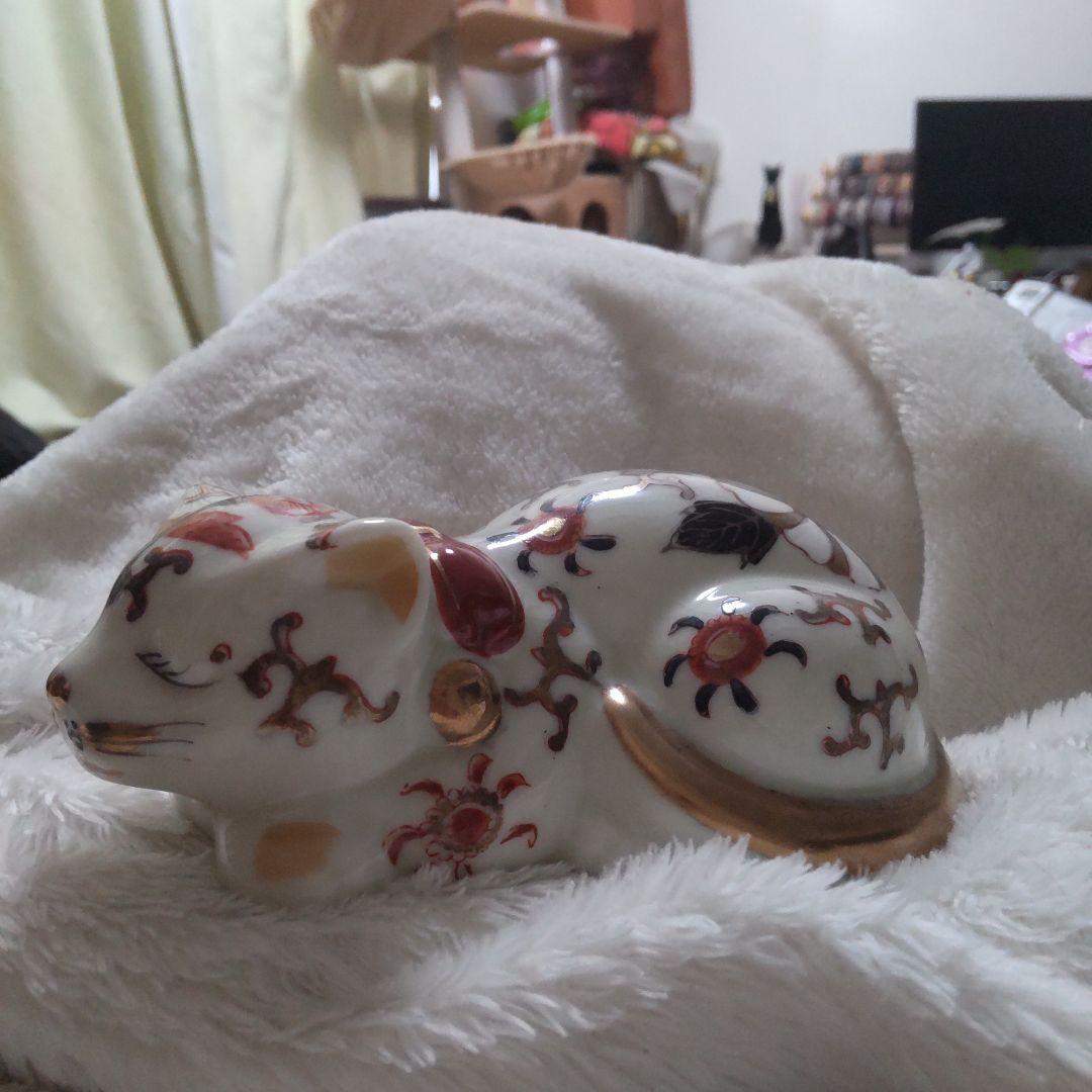 最終値下げ　伊万里焼の眠り猫　陶器　置物　美品　レトロ