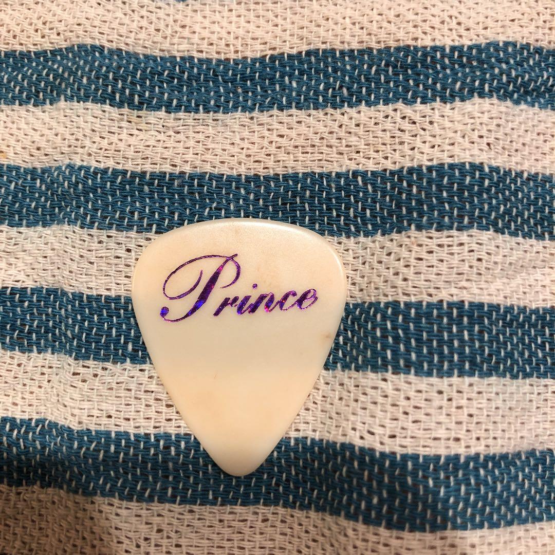 プリンス来日【札幌LIVE】ピック