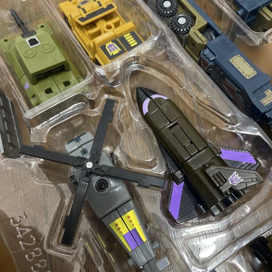 トランスフォーマー 16 コンバットロン　ブルーティカス　25周年