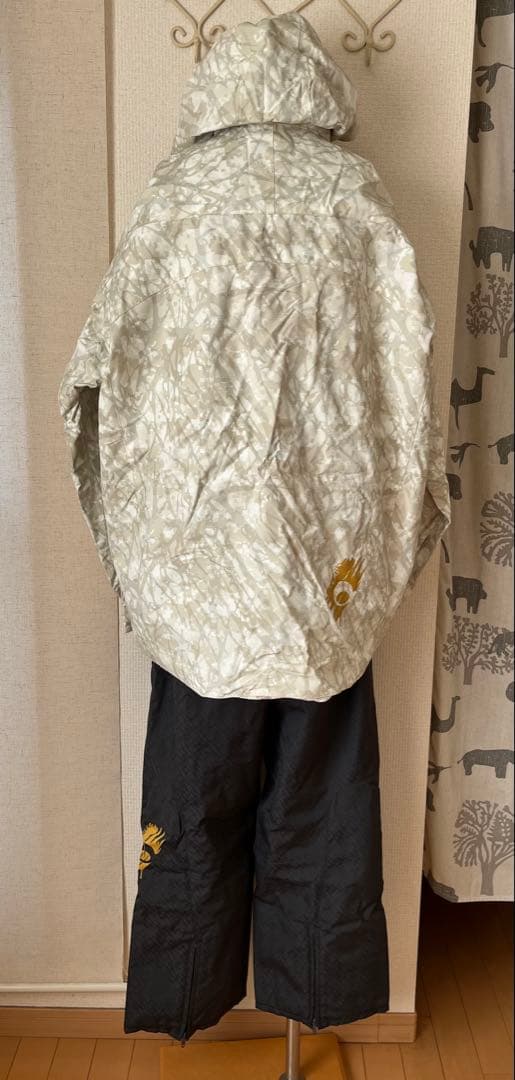 ゴールドウィンスキーウェア上下セット