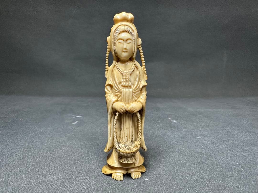 極上　置物　時代物　元禄美人　天然素材　アンティーク　和彫　骨董　飾り物古美術品