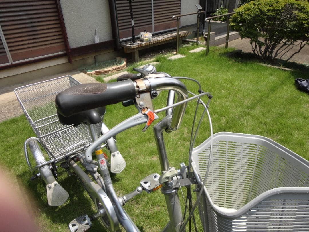 ★鈴木★　　　ブリヂストンワゴン　大人用三輪自転車(BW13)