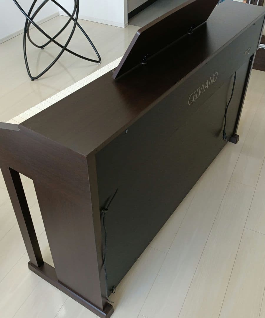 【美品】電子ピアノ CASIO　セルビアーノ