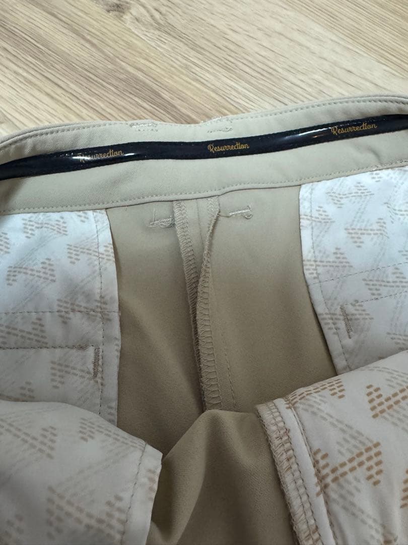 Resurrection ベージュ ゴルフパンツ　レザレクション
