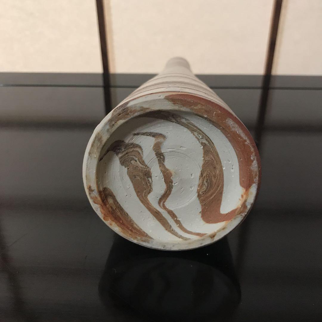 練上手　花入　十代大樋長左衛門　年朗銘　花瓶