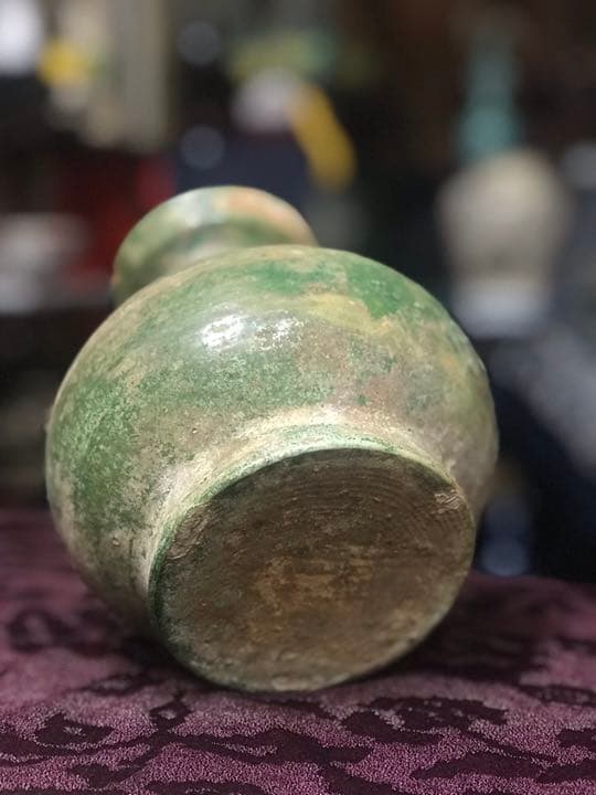 アンティーク　中国？緑釉　壺 銀化 唐物 時代物　出土品？