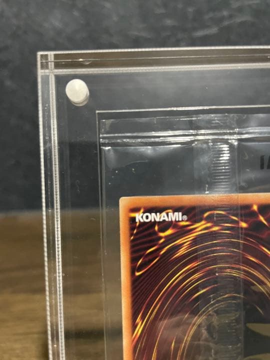 遊戯王 ブラック・マジシャン　バトルオブカオス　当選　ウルトラレア　旧イラスト