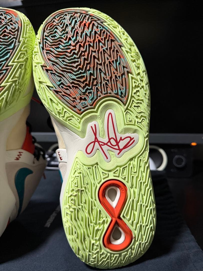 ナイキカイリー インフィニティEP 28.5CM