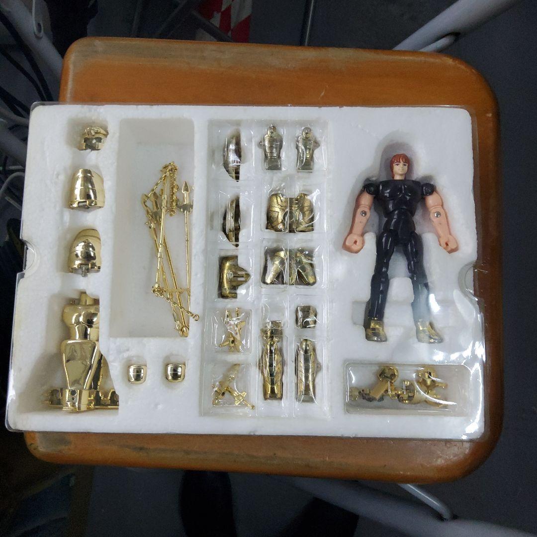 ライブラクロス フィギュア バンダイ 大系