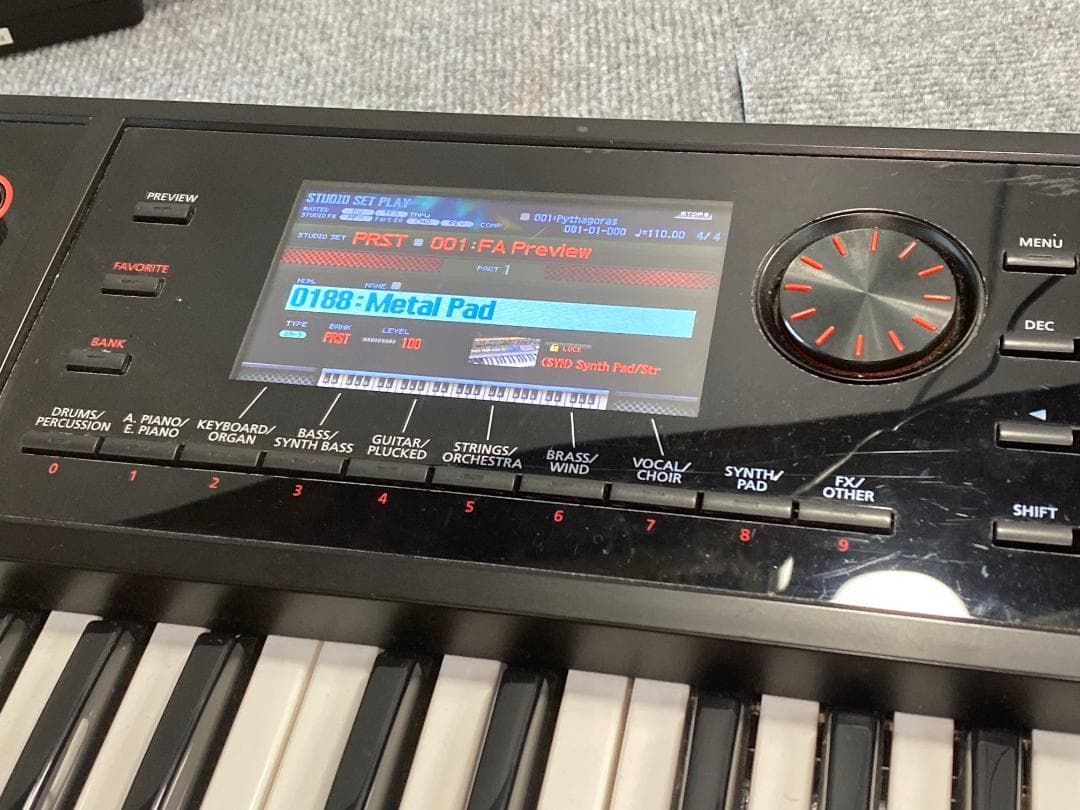 Roland FA-06 Music Workstation 　ローランド