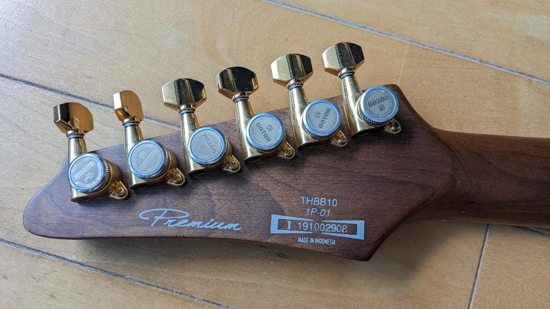 Ibanez THBB10 Tim Henson シグネチャーモデル