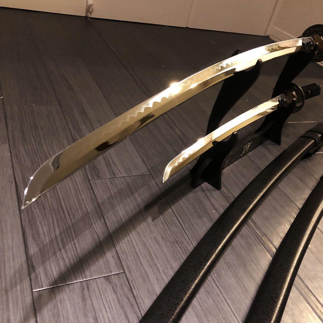 高級模造刀　居合刀　 美術刀剣　太刀　脇差　大小セット　黒拵え