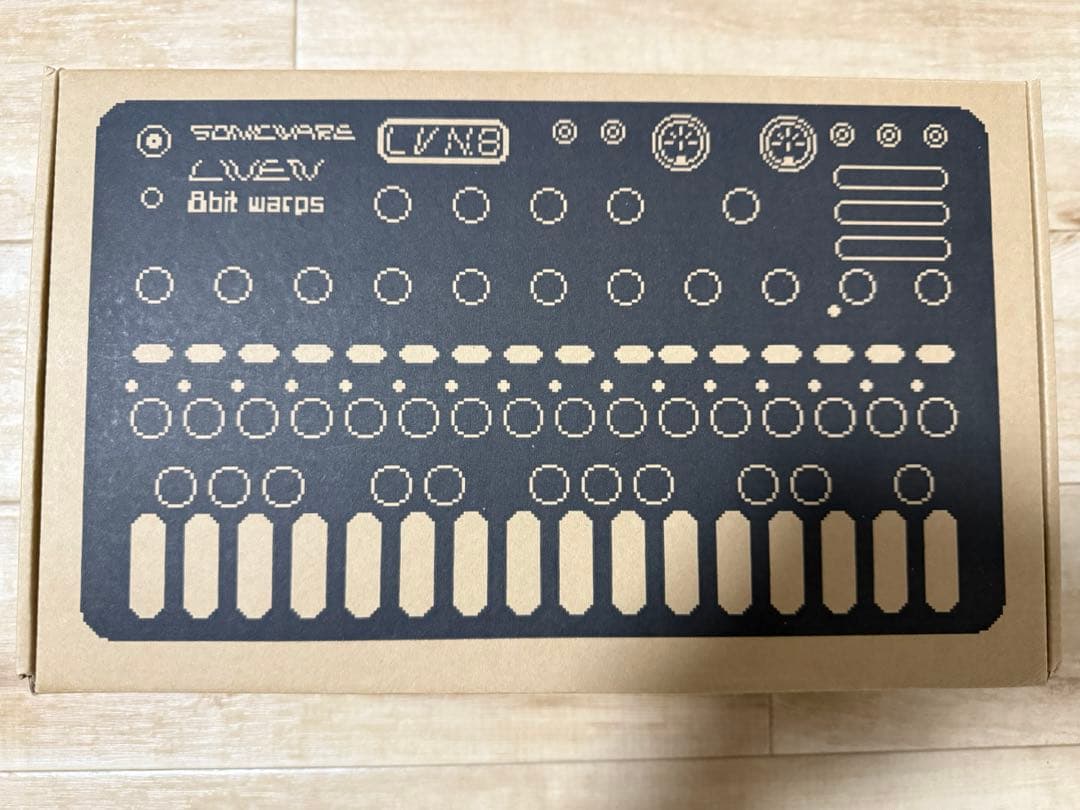 Sonicware 8bit warps シンセサイザー 本体　LIVEN
