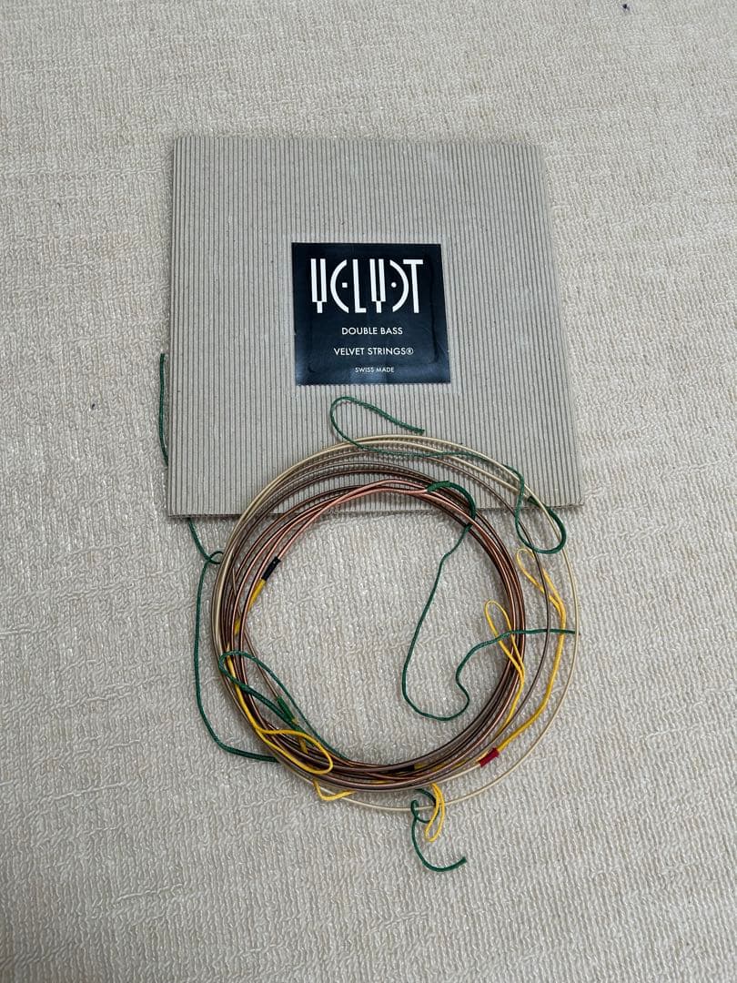 VELVET galbo （コントラバス用弦）