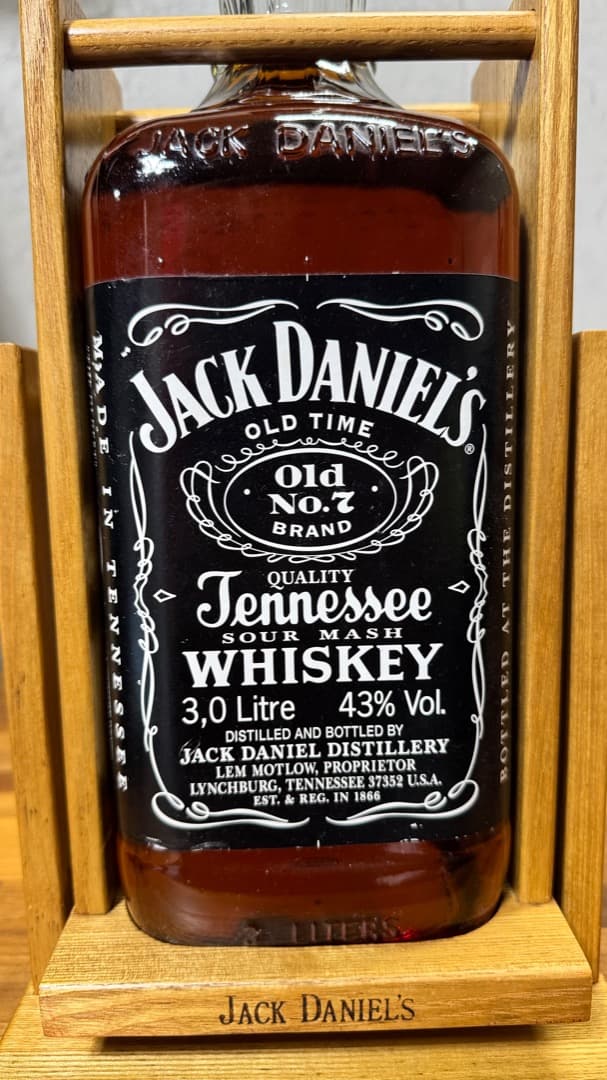 ジャックダニエル ウイスキー 3.0L 43% 旧型ボトル 非売品木製ブランコ付