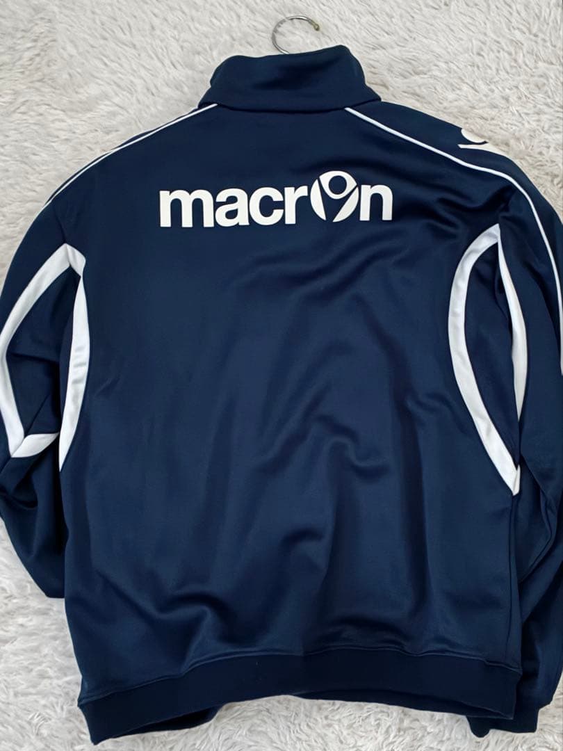 激レア プレミアリーグ ウェストハム ジャケット 未使用本物 日本 Mサイズ相当