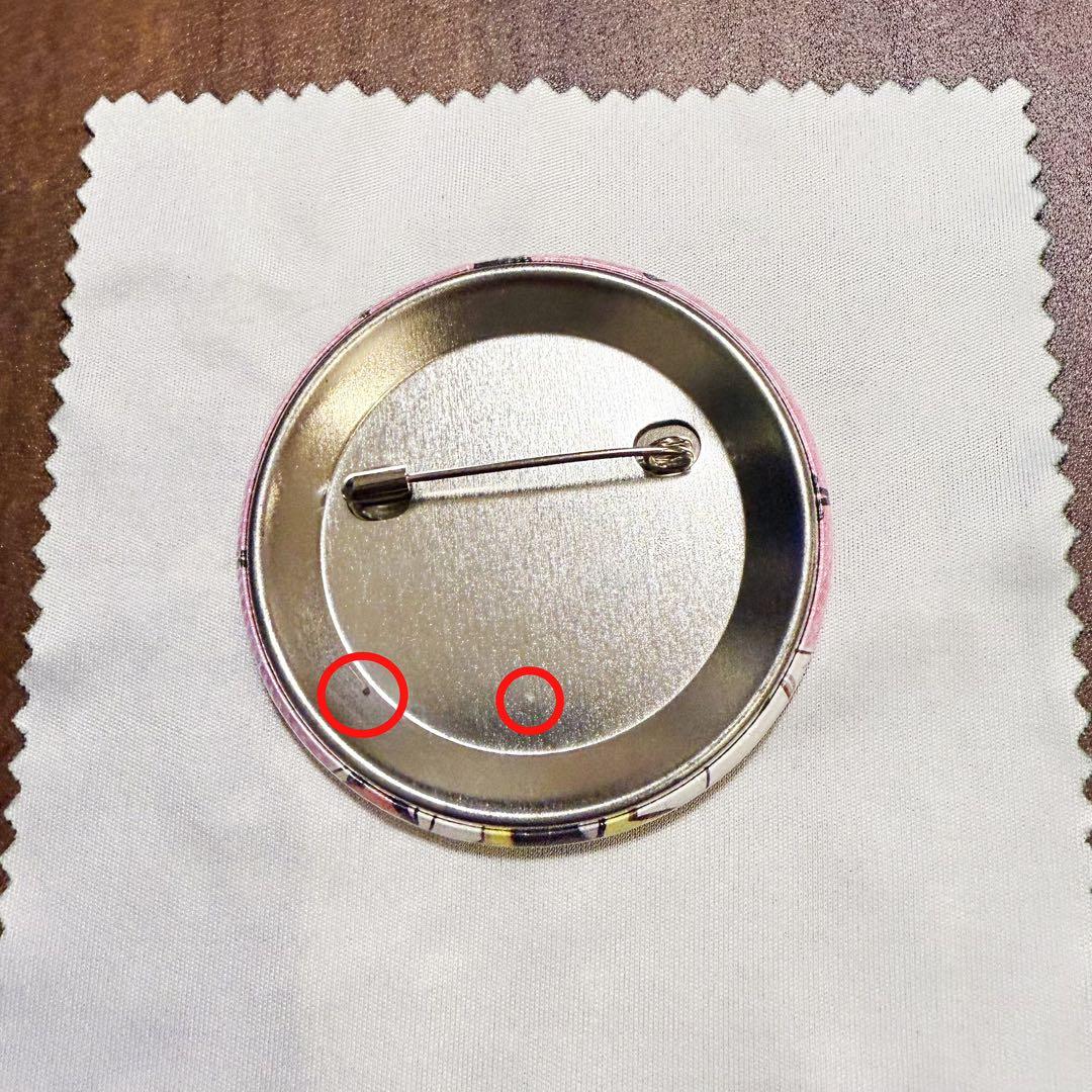 入間くん　カラ鉄　缶バッジ　アズ