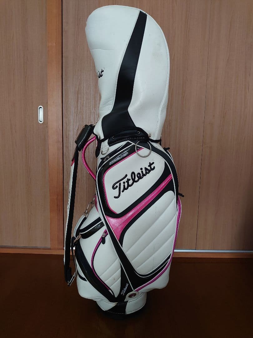 最終値下げ！！ タイトリスト キャディバッグ 9.5型 ４分割