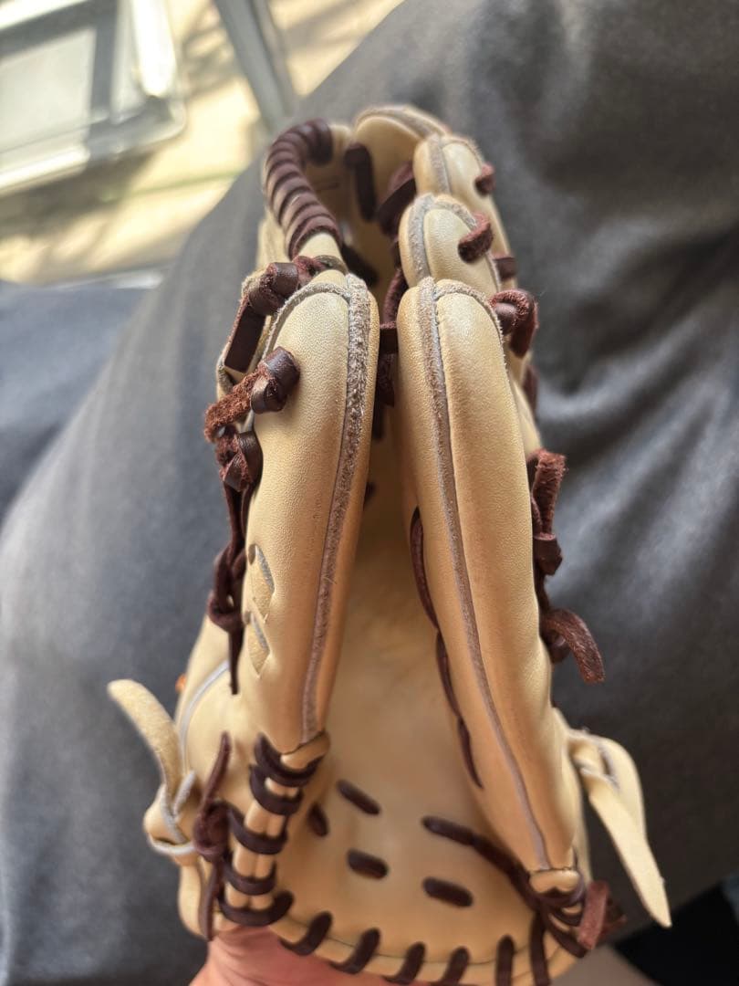 Mizuno プロモデル 硬式グローブ ベージュ