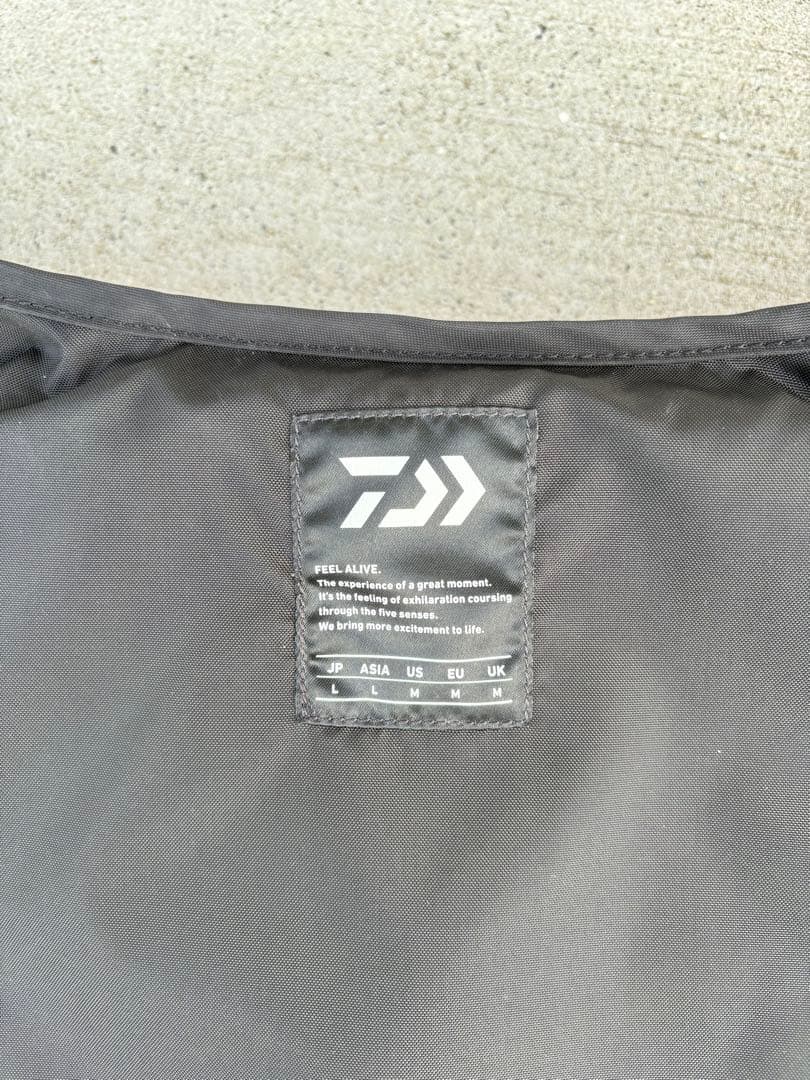 Daiwa DF-3420A ライフジャケット Lサイズ　桜マーク