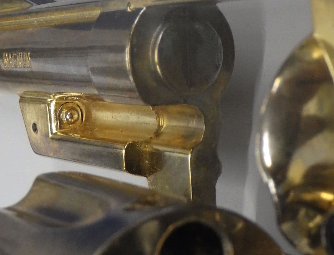 国際産業　44マグナム　4インチ