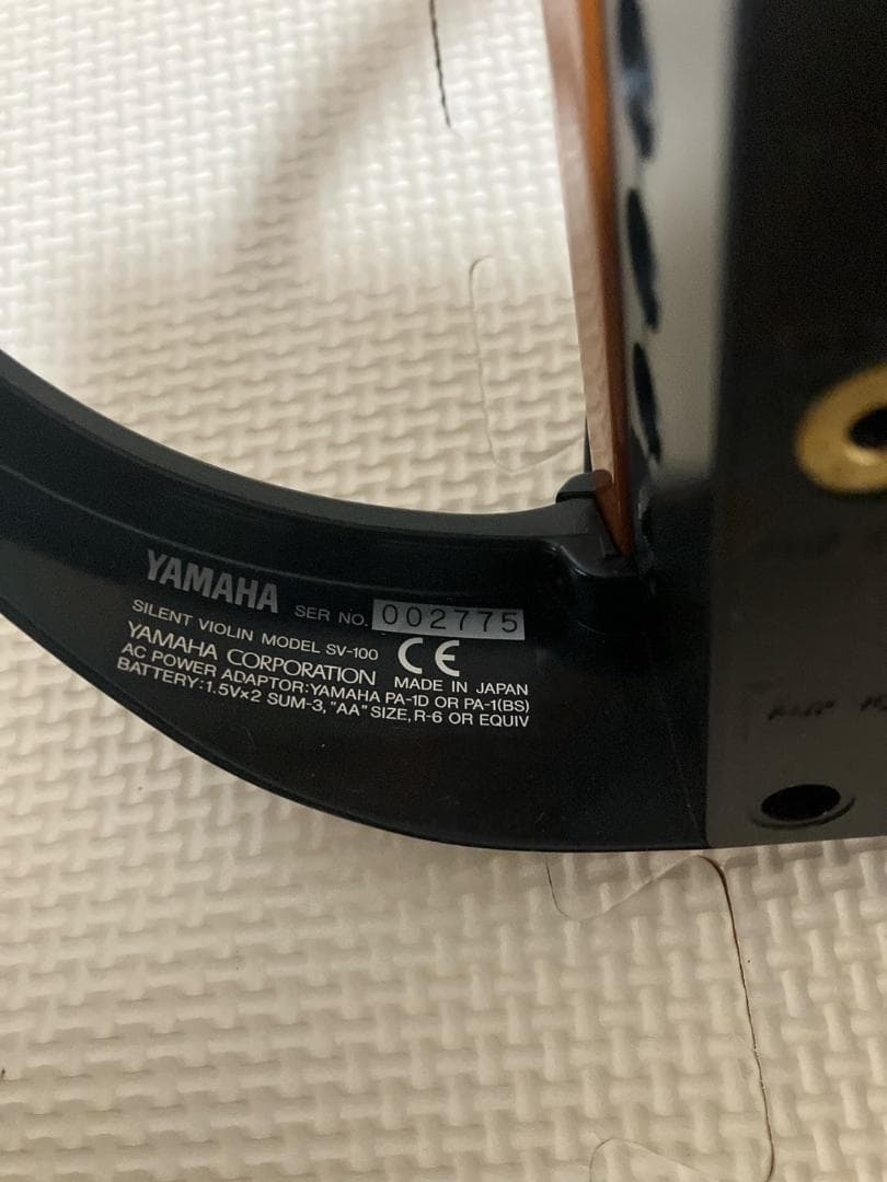 美品 YAMAHA ヤマハ SV-100 サイレントバイオリン　弓　ケース