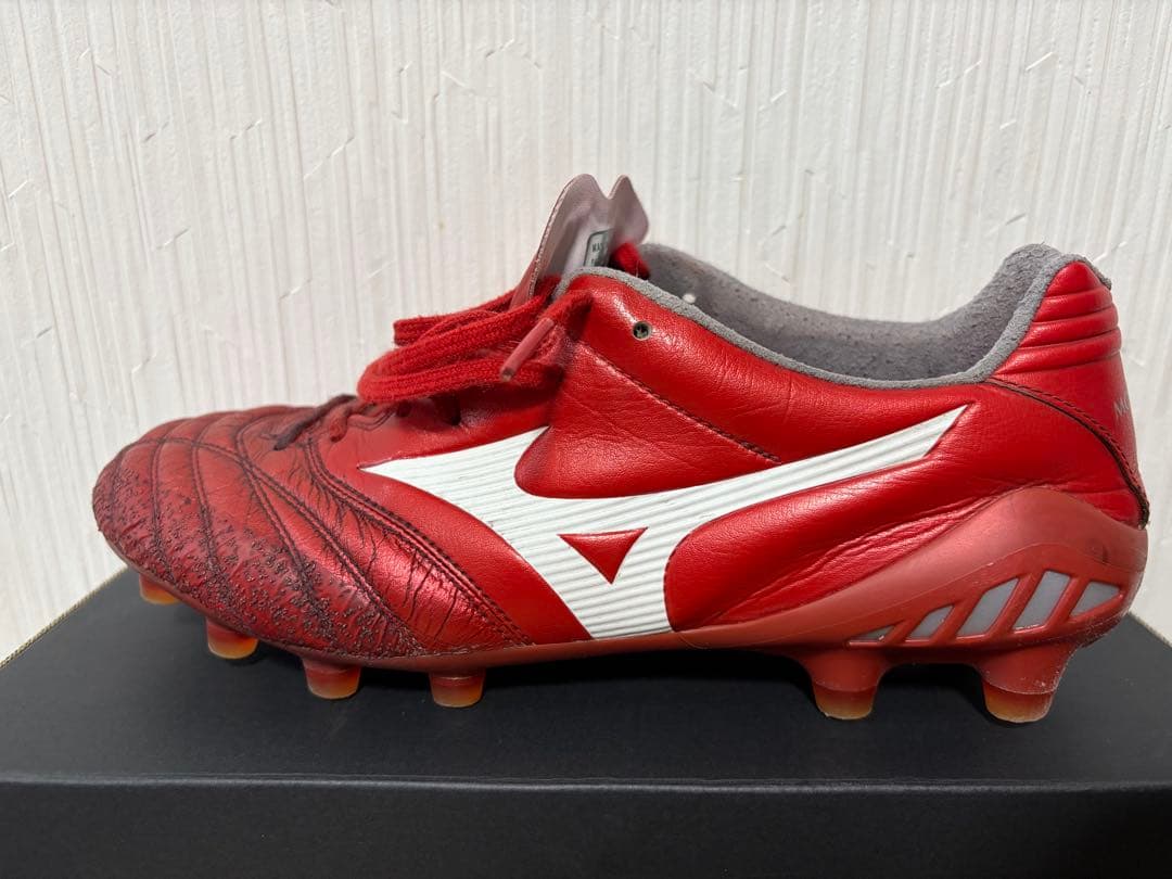 Mizuno Morelia Neo II JAPANレッド サッカーシューズ