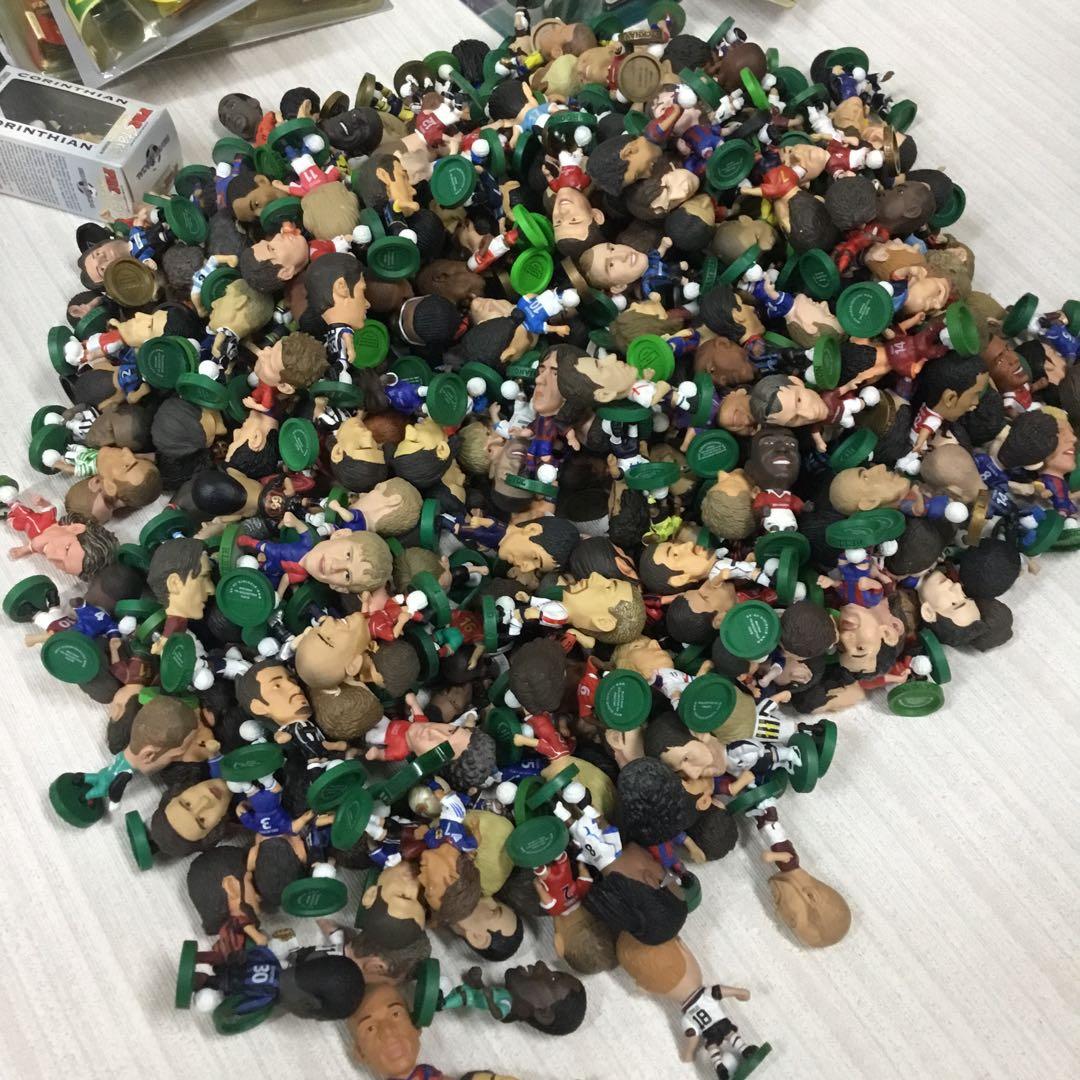 No.33451 サッカー フィギュア 大量 まとめ 転売用にも