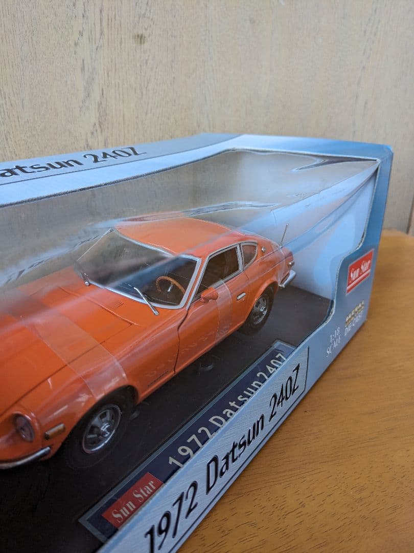 サンスター 1/18 　1972 Datsun 240Z ミニカー　送料無料