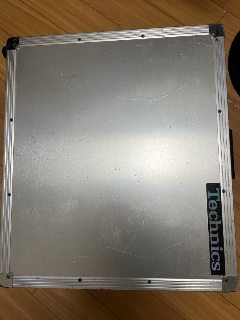 Technics SL-1200 MK5 ターンテーブル 専用ケース付き