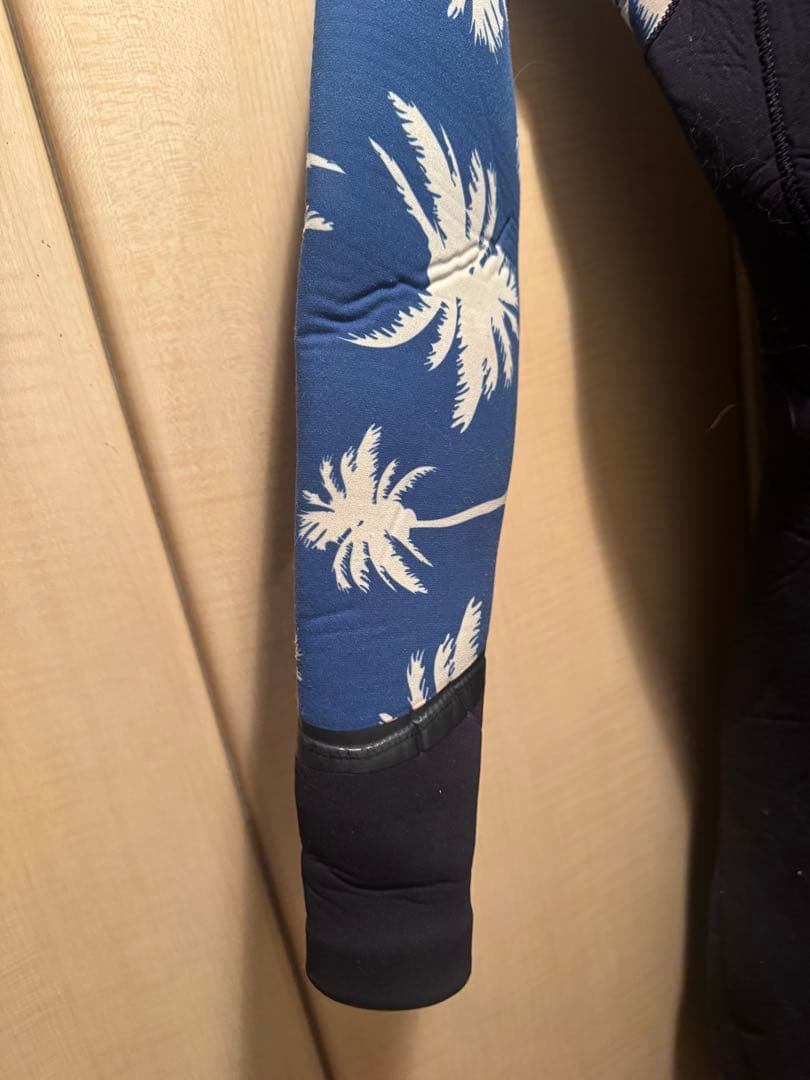 【美品】maxim ドライスーツ MLサイズ