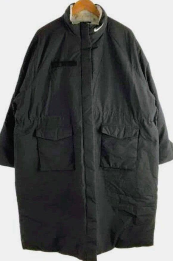 Nike ブラック ベンチコート