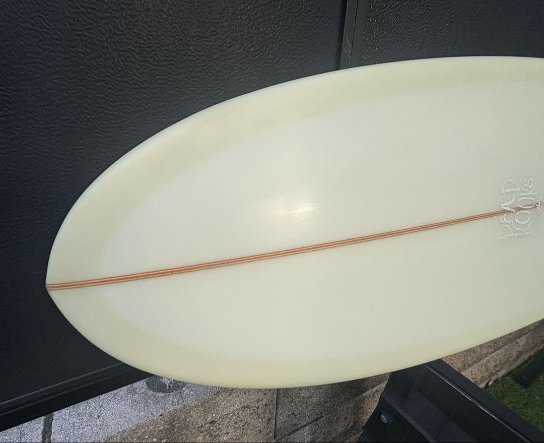 中古 美品 Deadkooks デッドクークス Salty 7’2 ベージュ