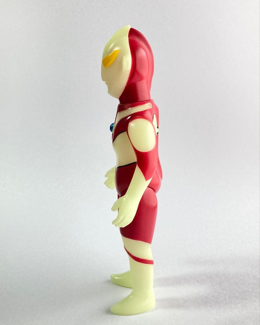 にせウルトラマン　エレクトリックトイズ　electrictoys