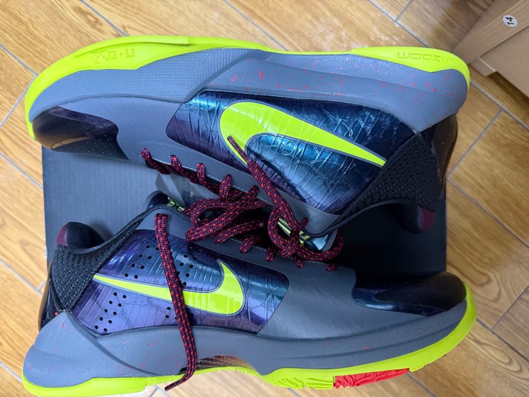 シューズ(男性用) Nike Zoom Kobe 5 Protro