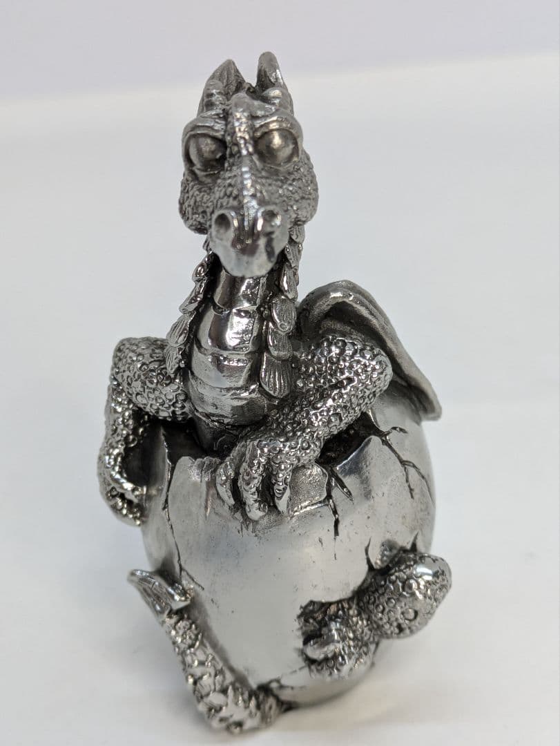☆b721、龍はあらゆる願いを叶える 錫 置物 干支 龍（辰） 黒漆加工