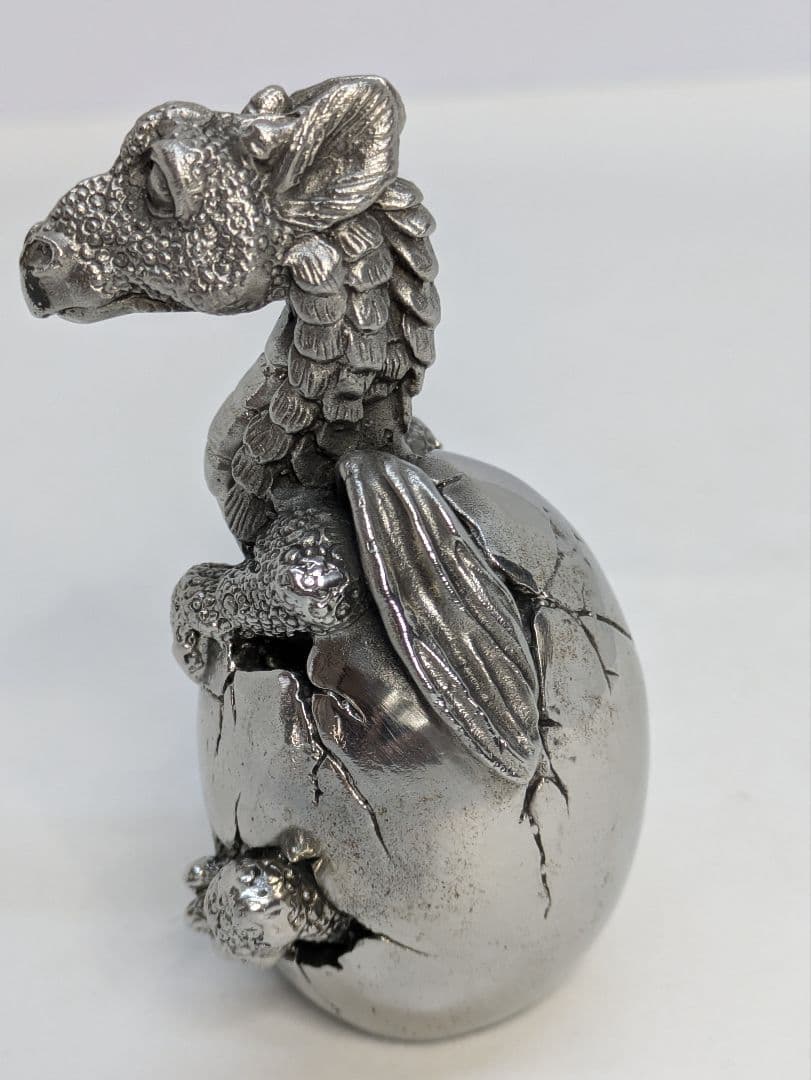 ☆b721、龍はあらゆる願いを叶える 錫 置物 干支 龍（辰） 黒漆加工