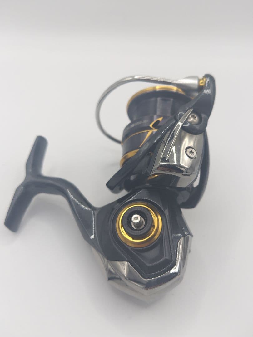 ダイワ 21 カルディア LT3000-XH　スピニングリール