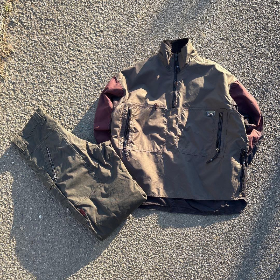 スノーボードウェア　セットアップ　カーキー　BURTON