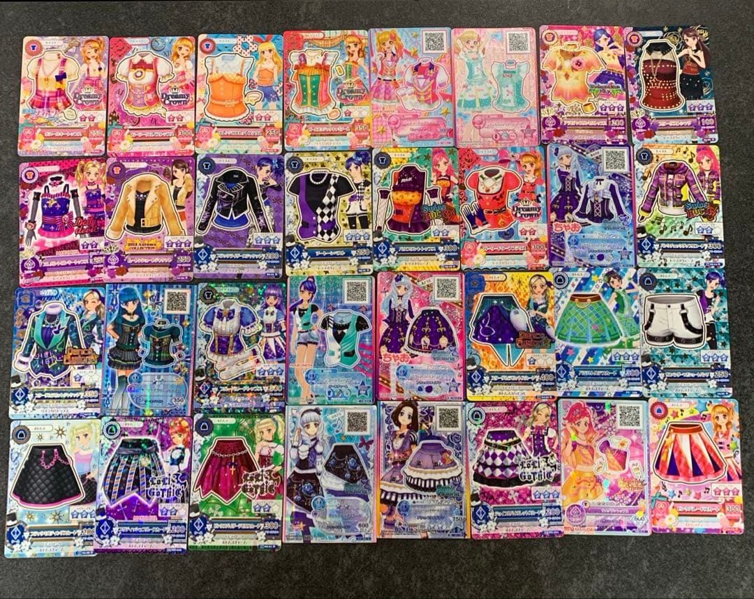 アイカツカード　まとめ売り　大量　250枚以上